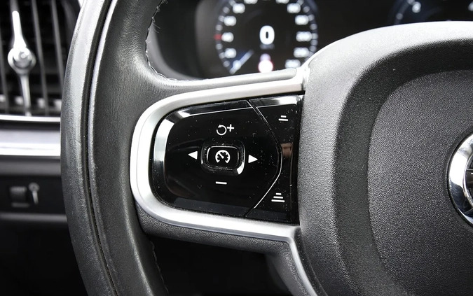 Volvo V60 cena 139900 przebieg: 28337, rok produkcji 2021 z Gościno małe 326